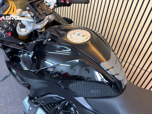 bmw - r-1250-rs