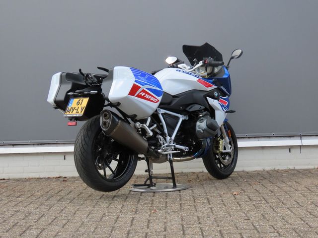 bmw - r-1250-rs