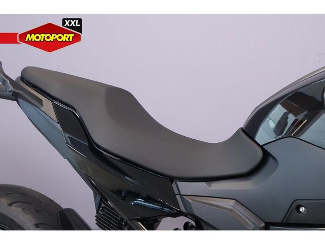 bmw - f-900-r