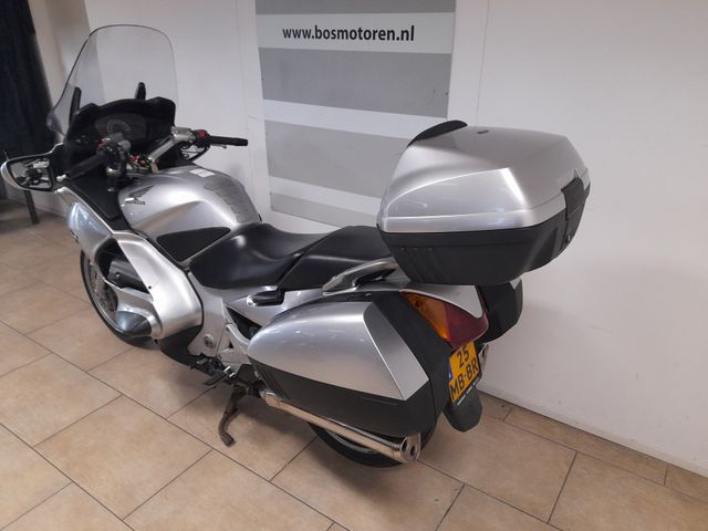honda - st-1300-pan-european-abs