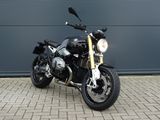 BMW R NINE T