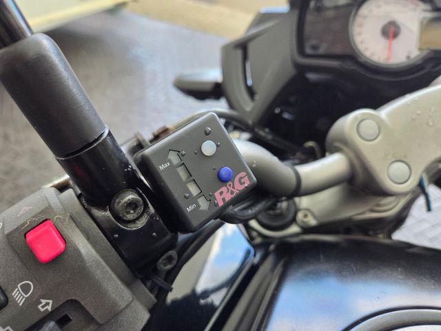 kawasaki - versys-650-abs
