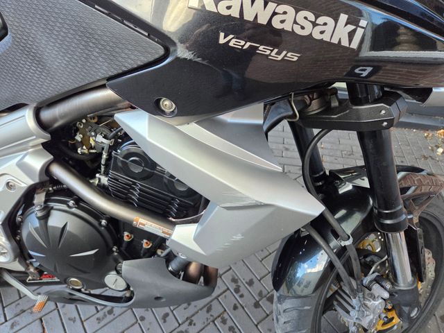 kawasaki - versys-650-abs