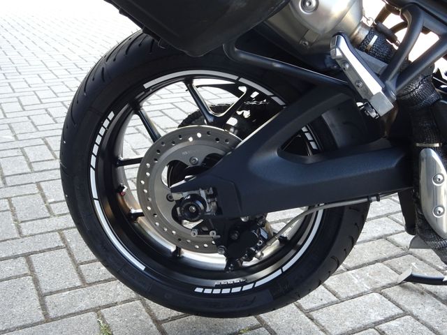 triumph - tiger-1050