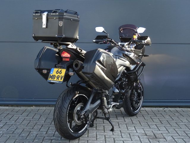 triumph - tiger-1050