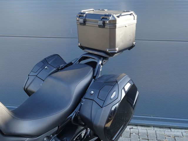 triumph - tiger-1050