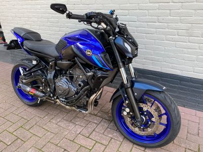 YAMAHA MT 07 – foto 3