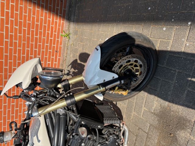 triumph - speed-triple-1050