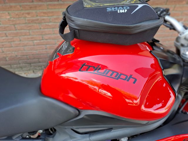 triumph - speed-triple-1050-abs
