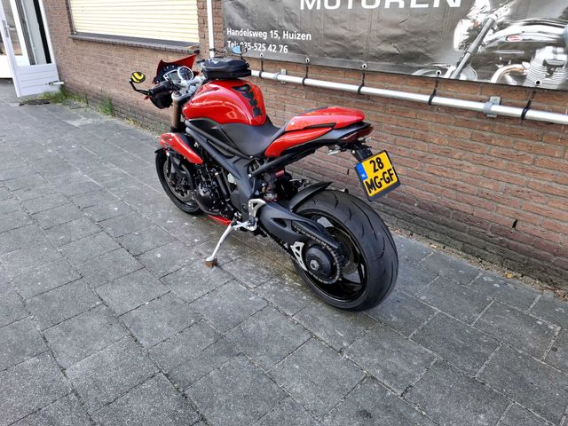 triumph - speed-triple-1050-abs
