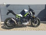 KAWASAKI Z900