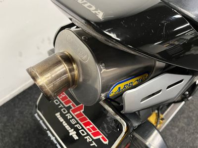 HONDA CBR 600 RR – foto 3