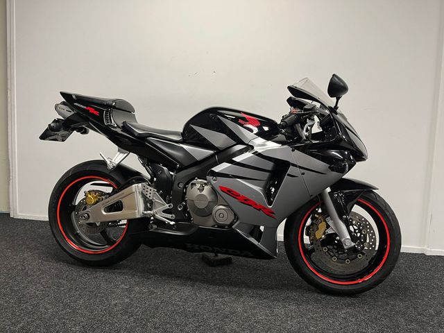 honda - cbr-600-rr