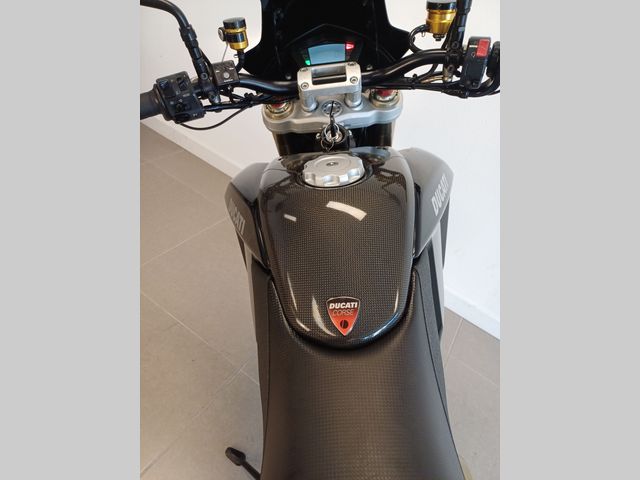 ducati - hypermotard-1100-s