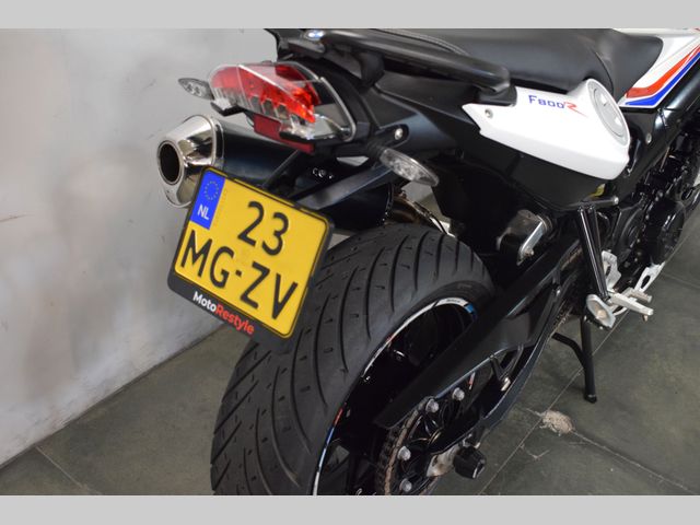 bmw - f-800-r