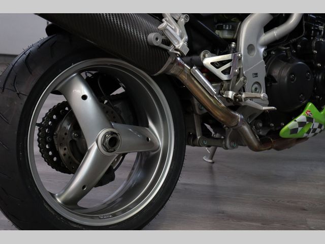 triumph - 955-i-speed-triple
