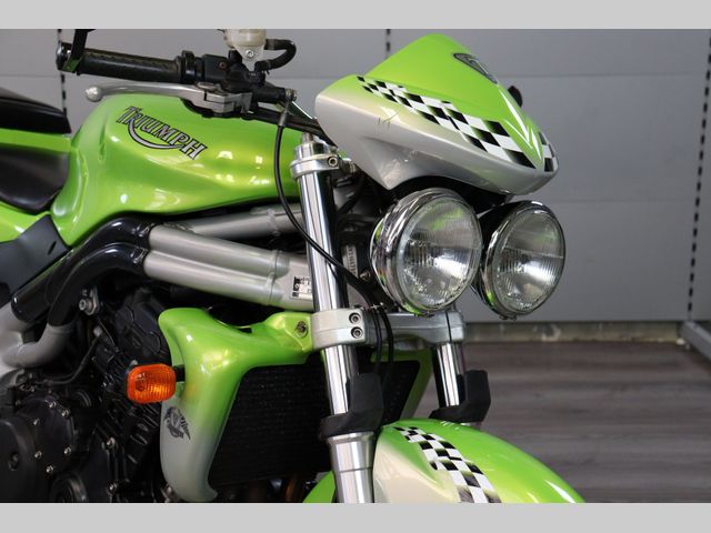 triumph - 955-i-speed-triple