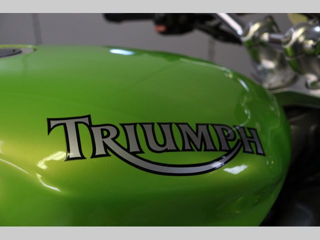 triumph - 955-i-speed-triple