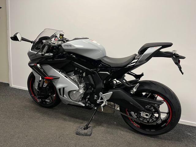 cfmoto - 675-sr-r