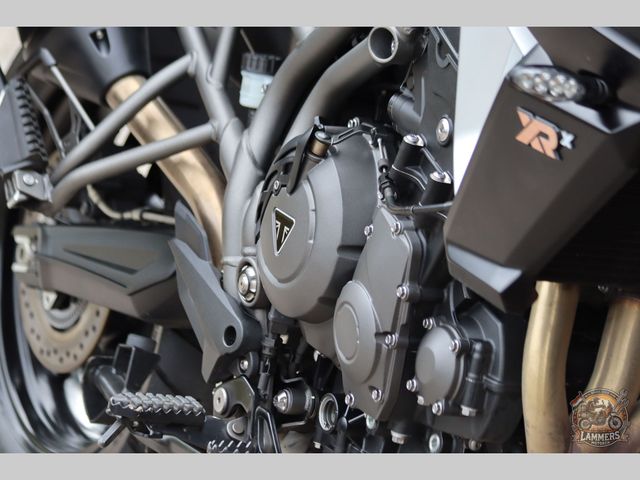 triumph - tiger-800-xrx