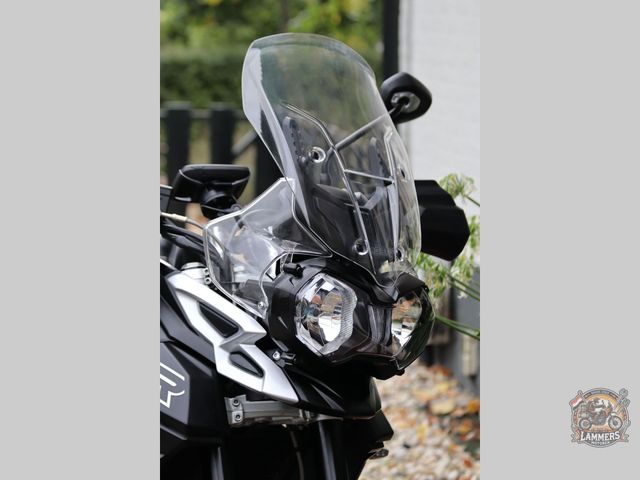 triumph - tiger-800-xrx