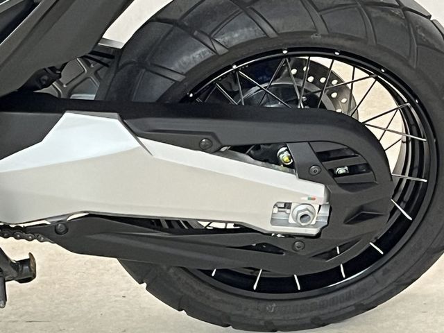 honda - x-adv