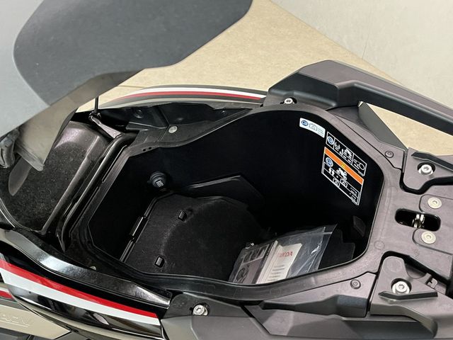 honda - x-adv