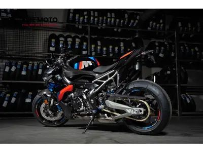 BMW M 1000 R – foto 3