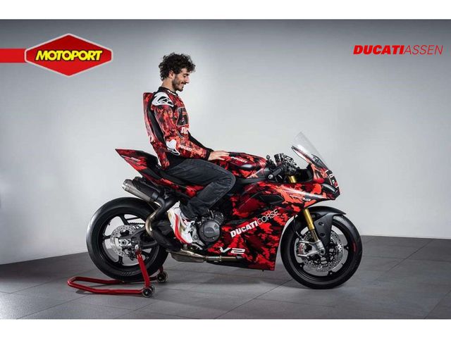 ducati - panigale-v2-s