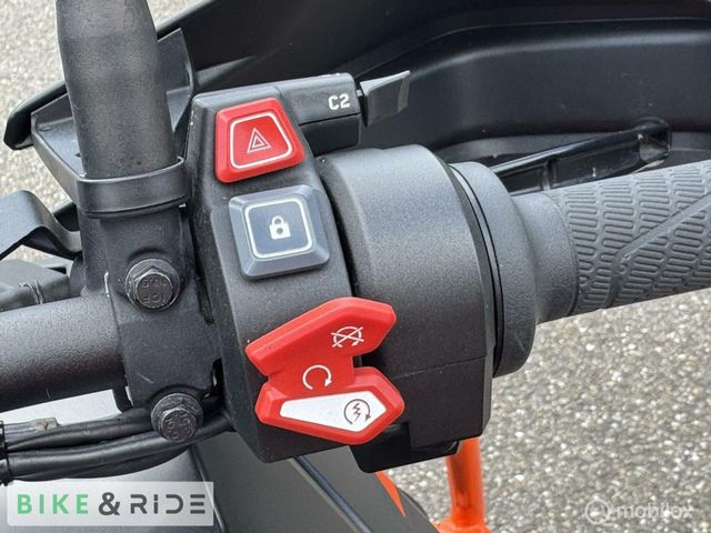ktm - 1290-super-adventure-s