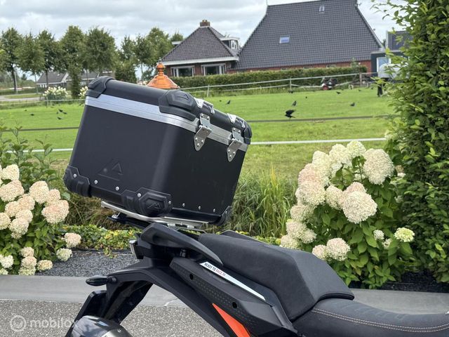 ktm - 1290-super-adventure-s