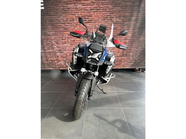 bmw - r-1300-gs-adventure