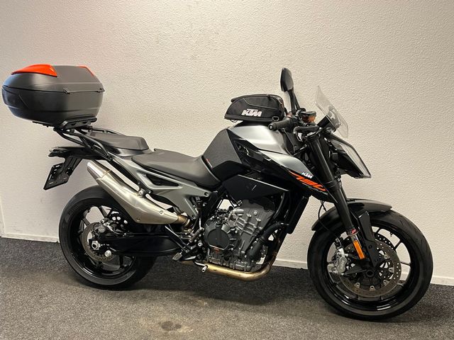 ktm - 790-duke