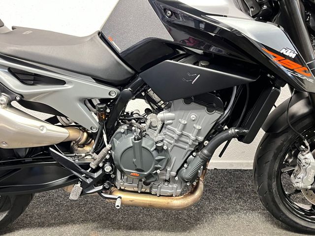 ktm - 790-duke
