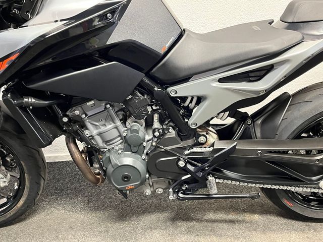 ktm - 790-duke