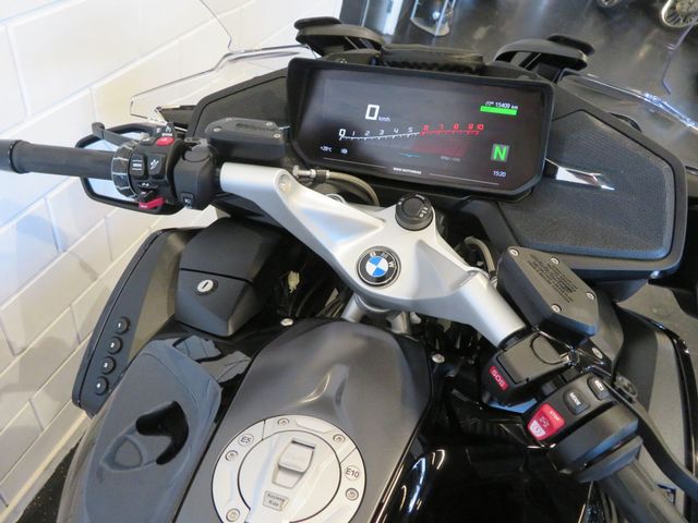 bmw - r-1250-rt