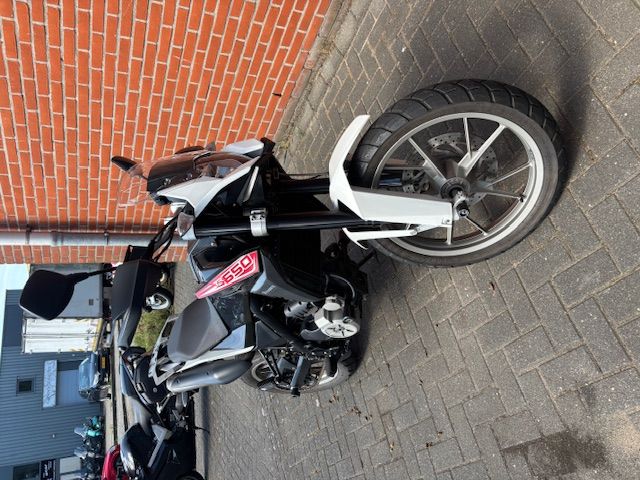 husqvarna - tr-650-strada-abs