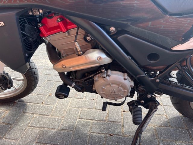 husqvarna - tr-650-strada-abs