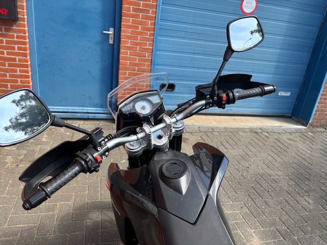 husqvarna - tr-650-strada-abs