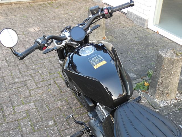 benelli - leoncino-bobber
