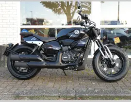 Benelli Leoncino Bobber 2026 nieuw