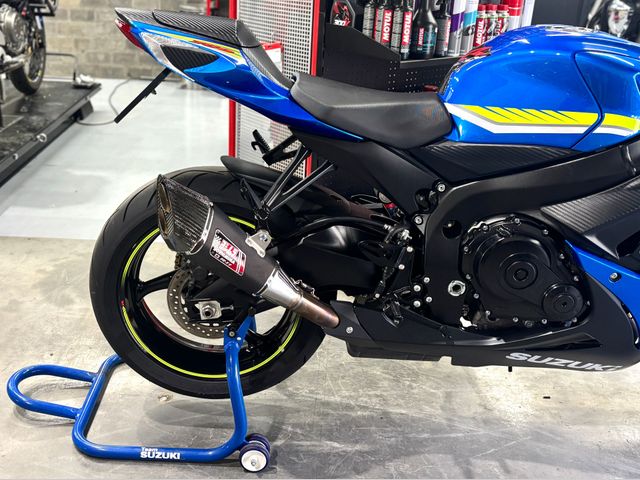 suzuki - gsx-r-750