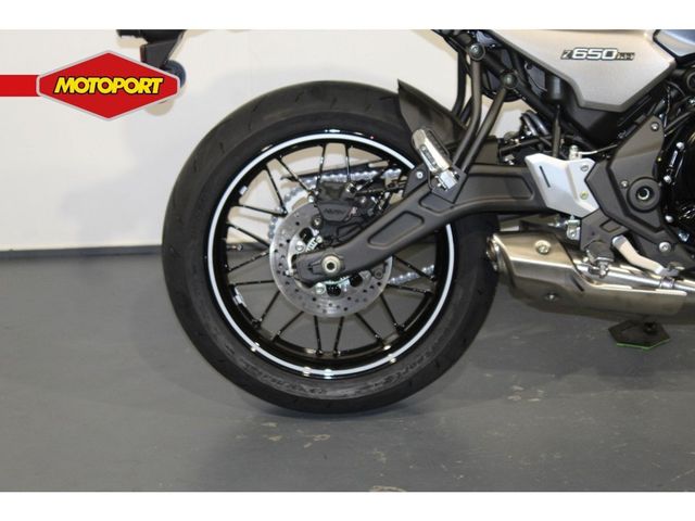 kawasaki - z650rs