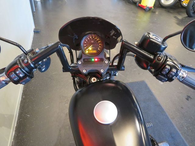 harley-davidson - sportster-iron-883