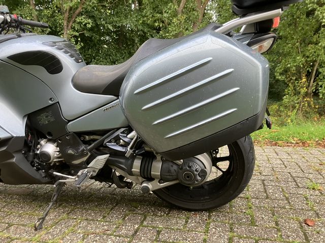 kawasaki - gtr-1400