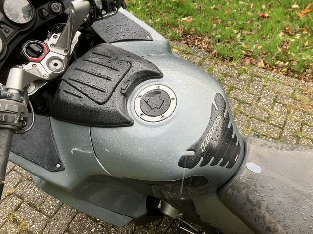kawasaki - gtr-1400