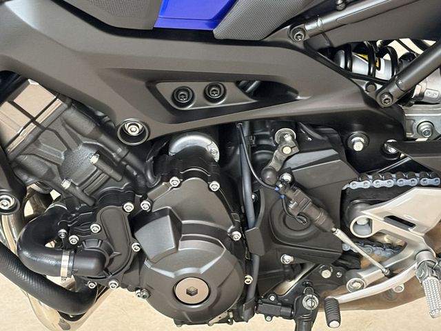 yamaha - mt-09-abs