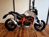 KTM 690 DUKE