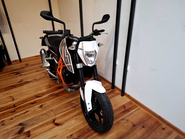ktm - 690-duke