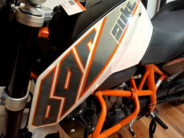 ktm - 690-duke